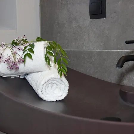 Lithorama Mani - Second Floor Holiday home