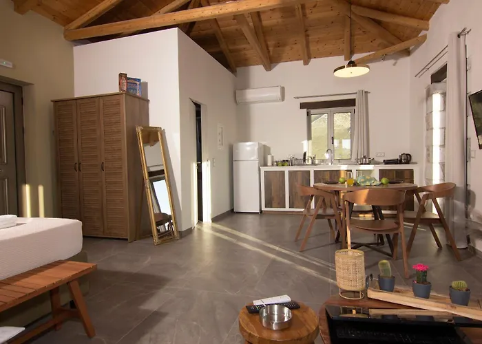 Lithorama Mani - Second Floor Koumani